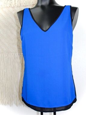 CACHÉ SMALL Vivid Blue V-Neck Sleeveless Blouse